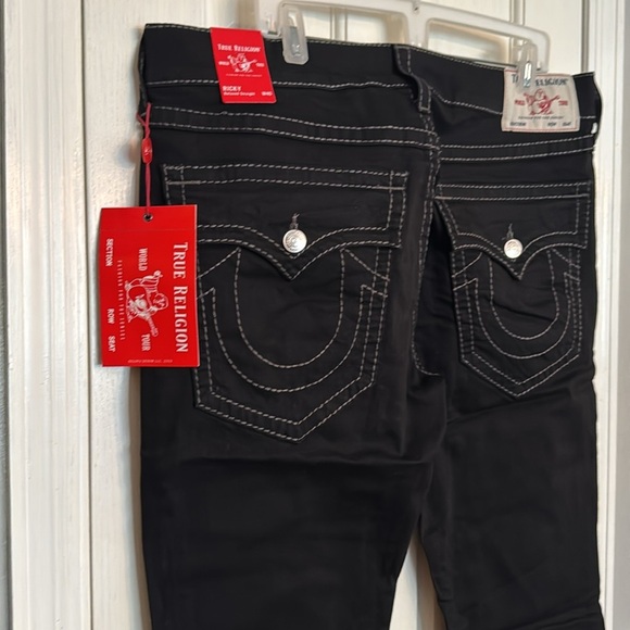 True Religion Ricky black Relaxed Straight denim jeanss NWT 40/34 - Picture 3 of 9